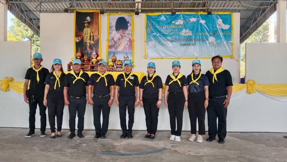 วันที่ 16 ธันวาคม 2568 เวลา 08.30 น. นายยศพงษ์ ทรงศิลป์ นายอำเภอหนองฮี เป็นประธานเปิดกิจกรรมจิตอาสา "เราทำความดี ด้วยหัวใจ" เนื่องในวันรัฐธรรมนูญ วันที่ 10 ธันวาคม 2568 โดยมีหัวหน้าส่วนราชการ พนักงานเทศบาลตำบลสาวแห กำนันตำบลสาวแห ผู้ใหญ่บ้านในเขตตำบล และจิตอาสาพระราชทาน ร่วมกิจกรรมบำเพ็ญประโยชน์ ณ บริเวณรอบสำนักงานเทศบาลตำบลสาวแห อำเภอหนองฮี จังหวัดร้อยเอ็ด